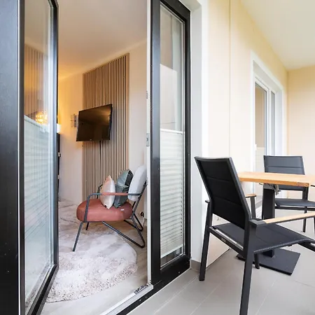 Apartment Solaris 14 Mit Gemeinschaftssauna Und Grillplatz Groemitz
