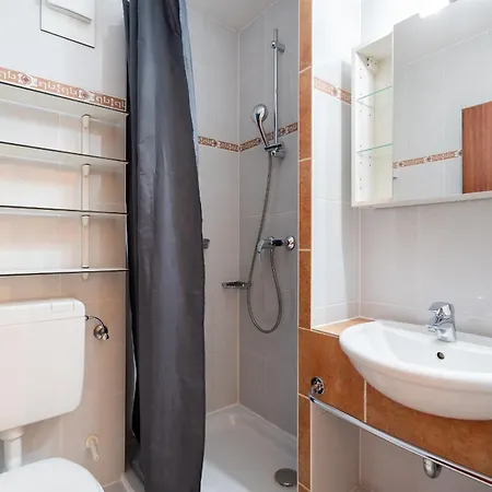 Solaris 14 Mit Gemeinschaftssauna Und Grillplatz